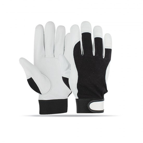 BATTING GLOVES
