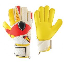 GOALKEEPER GLOVES