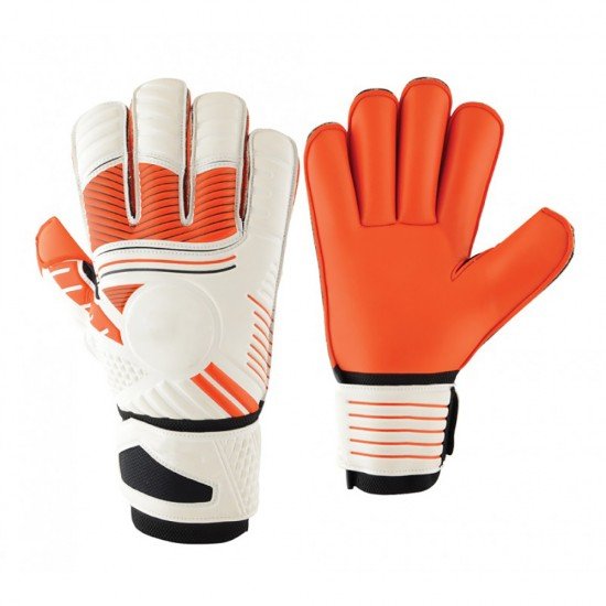 GOALKEEPER GLOVES